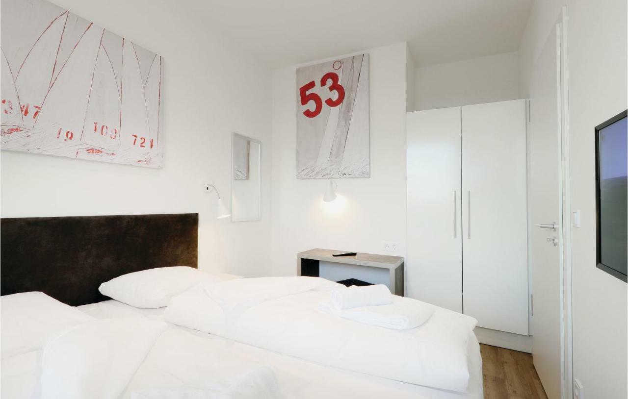 Cozy Apartment In Luebeck Travemuende With Sauna Екстер'єр фото